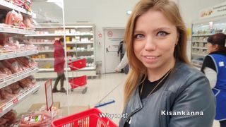 Came to the Store, saw Her, Boned Her! very much Spunk ! 4K Kisankanna!