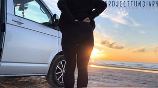 sunset sex at the beach in yoga leggings - projectsexdiary