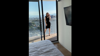 I fuck an executive with enormous boobies on her business trip in CDMX